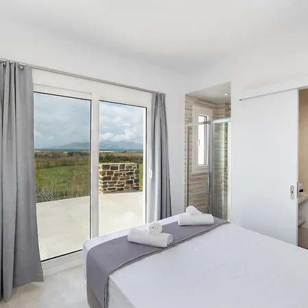 Naxos Cube Villa Panoramic Views Maisonette With Sea View 2 Min Walk To Plaka Beach 公寓 Pláka