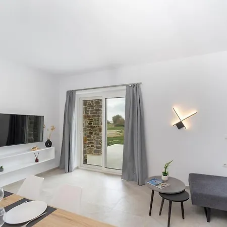 Naxos Cube Panoramic Views Maisonette With Sea View 2 Min Walk To * Plaka (Naxos)