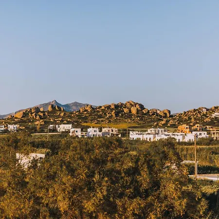 Naxos Cube Panoramic Views Maisonette With Sea View 2 Min Walk To Apartamento Pláka