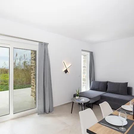 Naxos Cube Panoramic Views Maisonette With Sea View 2 Min Walk To Pláka