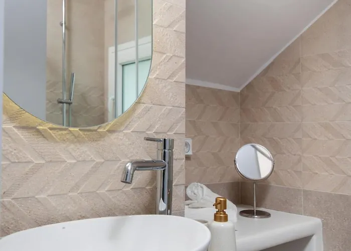 Naxos Cube Villa Panoramic Views Maisonette With Sea View 2 Min Walk To Plaka Beach Apartmán *